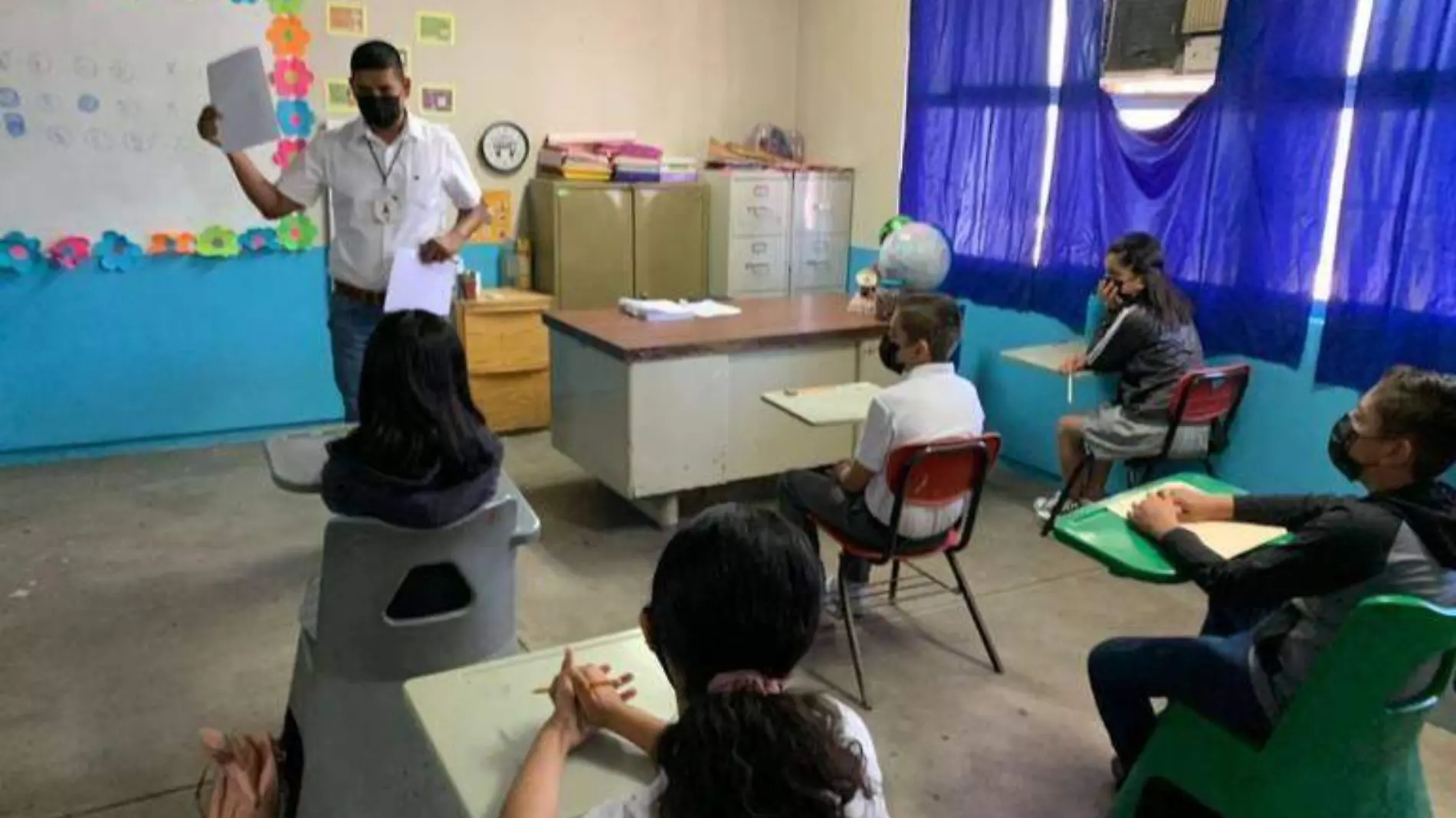 La iglesia católica resalta que es necesario revisar el Sistema Educativo Nacional frente a los desafíos que hoy en día enfrenta la educación